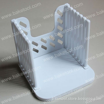 Plastic Simple Bread Slicer